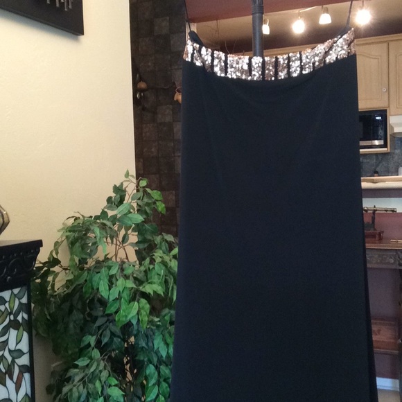 NWT, absolutely dazling 2 pieces dress - Picture 8 of 10